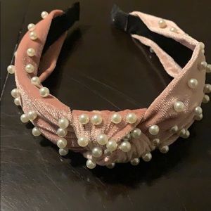 Pearl headband